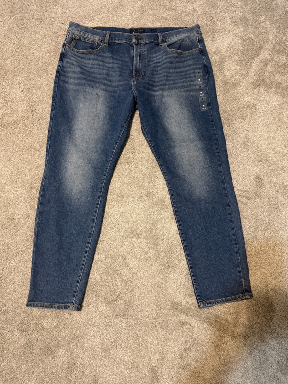 Men’s NWT Lucky Brand 40x30 Classic Blue Wash Jeans Athletic Taper